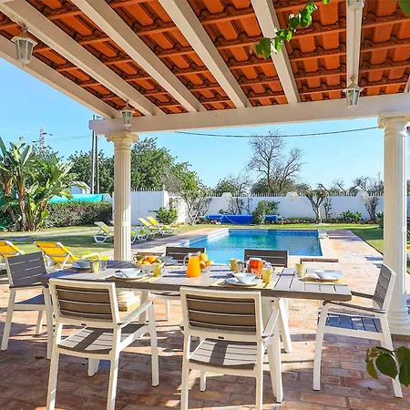 Mica * Azinhal e Amendoeira